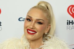 Gwen Stefani performs 'Bouquet' on 'Tonight Show'